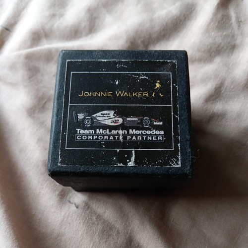 Johnny walker team mclaren