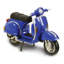 Toyway Scooter Sixties Die Cast Model Metal with Plastic Parts Motorcycle BLUE