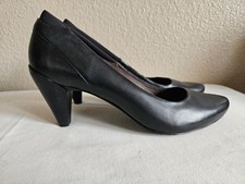 New  Tsubo black leather