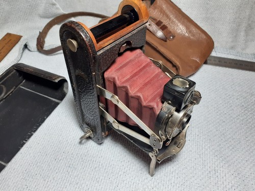 Antique kodak pocket - no,