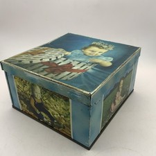 Vintage Biscuit Cake Tin Retro