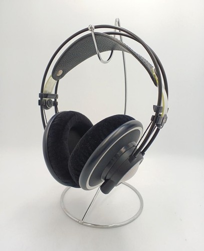 Akg headphones k702 used - headphones,