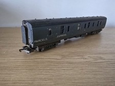 Lima OO Gauge Parcel  Coach