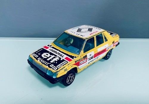Burago scale renault 19 - burago,