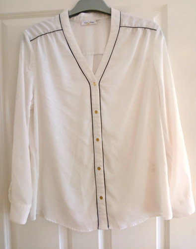 Calvin klein white neck - calvin, v-neck
