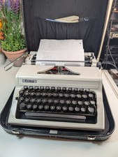 Erika Typewriter Model 105 White Tested & Working Retro GDR East German Vintage