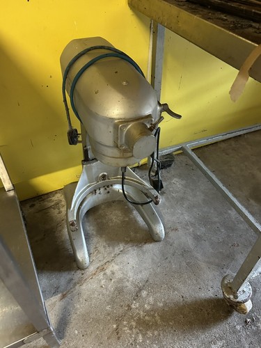Hobart a200 20qt dough - dough, mixer