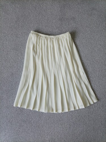 Size eastex cream pleated - size,