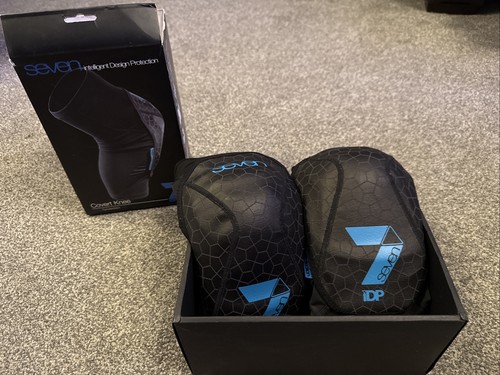 Mountain bike knee - mountain, seven