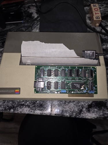 Apple silenttype printer - 2,