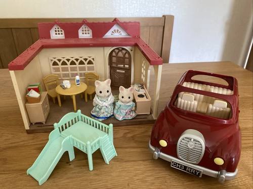 Sylvanian families small house - families,