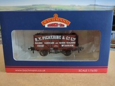 Bachmann OO Gauge 7 Plank R Y
