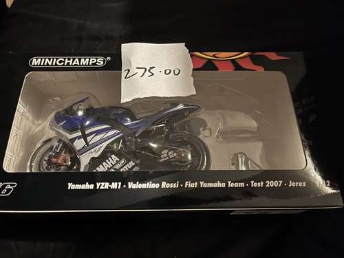 Yamaha yzr valentino - ·,