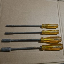 STEADFAST NUT SPINNER