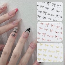 Glitter Shining Bow Nail Art