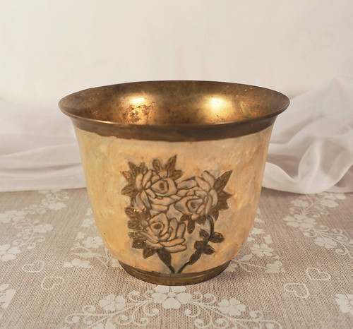 Vintage small brass and enamel - vintage,