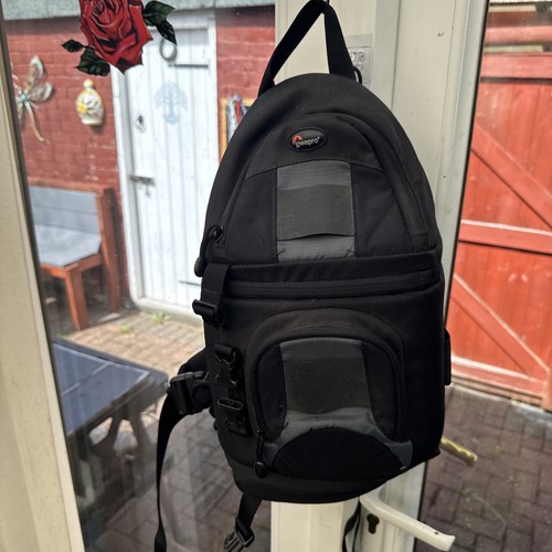 Lowepro slingshot 100aw camera - slingshot,
