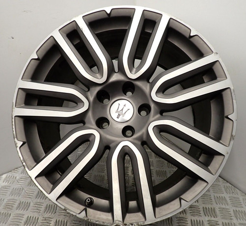 Maserati ghibli m157 grey - 19'',