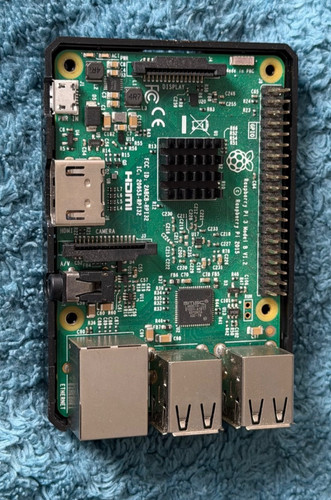 Raspberry model v1 2 - model, b