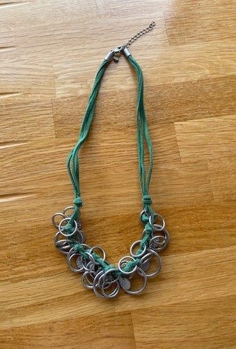 Fat face disc hoop necklace - face,
