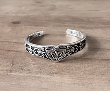 Gothic Retro Japanese Style