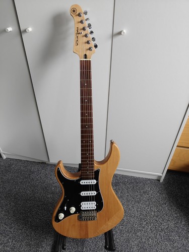 Yamaha pacifica 112j electric - pacifica,