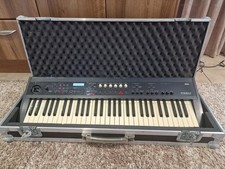 Korg PS60 Performance Synthesizer 61-Key Music with hard safety case .