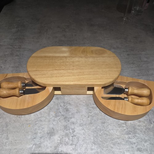 Round wooden cheese board - , set