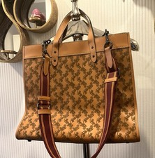 NWT Coach C6612 Field Tote 40