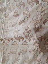 1950s Beige Leaf Design