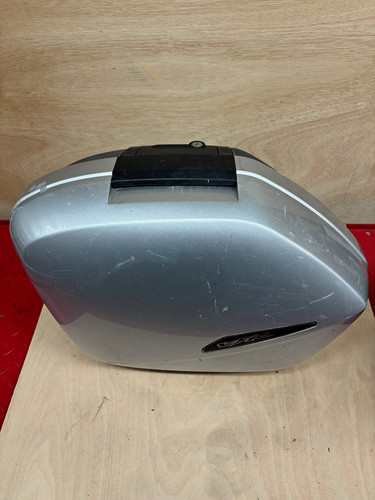Honda vfr800 6th - honda, side