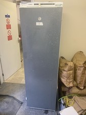 Bosch Digital Upright