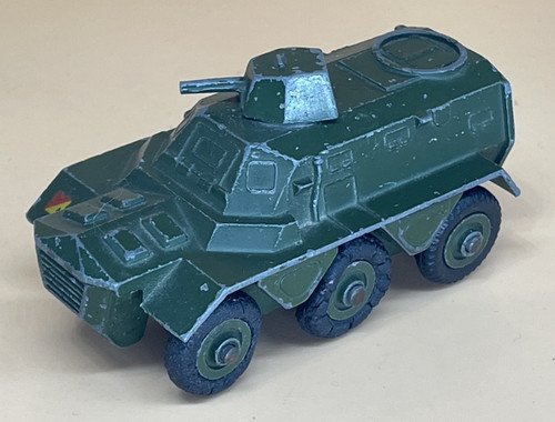 Dinky toys 676 alvis saracen - 676,