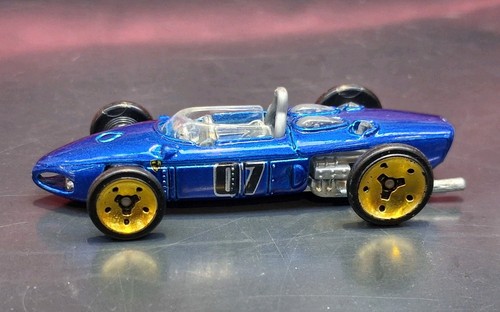 Hot wheels blue - ferrari, 156