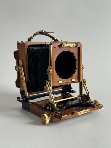 Wista large format field - wista,