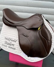Stubben Genesis Jump Saddle