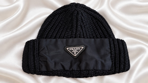 Stunning prada black cashmere - stunning,