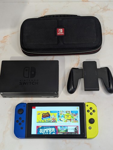 Nintendo switch handheld - v1,