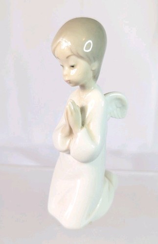 Nao lladro praying - nao,