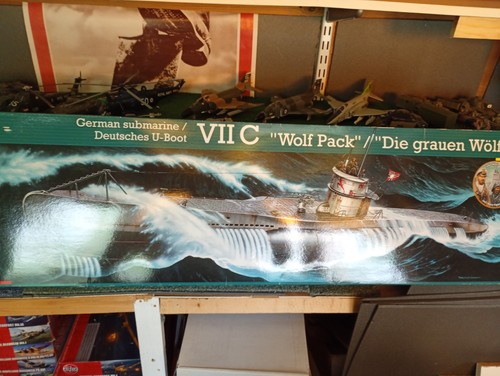Revell plastic model kit - 1:72,