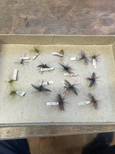 Vintage Fly Fishing  Flies 14x 1950s Patent Alex Martin Parachute Patent 379343