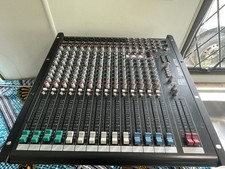 Allen & Heath ZED 18 Mixing