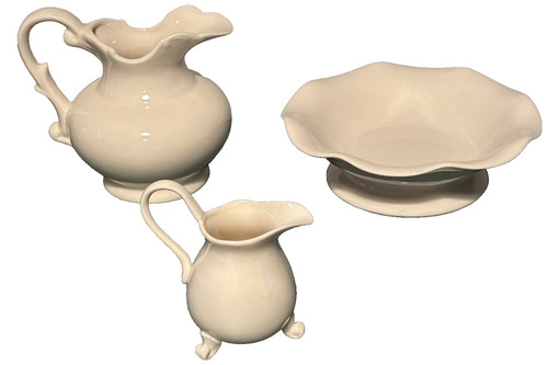 Cream tableware fluted - fluted, edge
