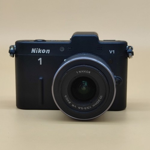 Nikon 1 mp mirrorless - v1,