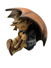 hummel #152/0/b "umbrella girl" 4.75 " tm7   $750 *mint*