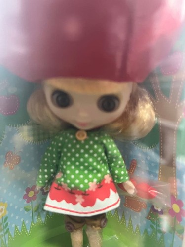 Petit blythe jeremy mackintosh - petit,