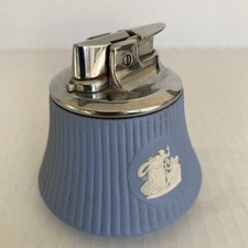WEDGWOOD JASPER WARE TABLE LIGHTER WITH RONSON MECHANISM