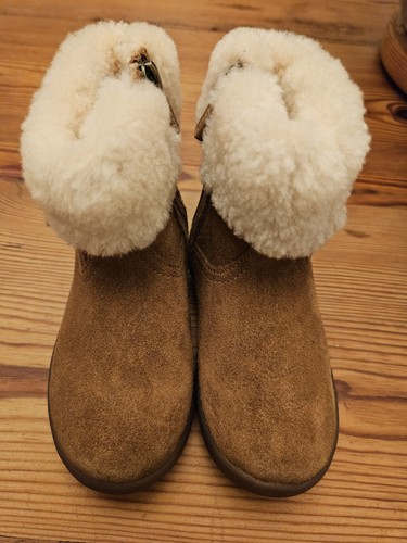 Ugg girls tan - boots,