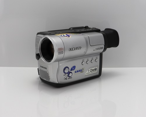 Samsung w80u camcorder 8mm - camcorder,