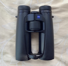 Zeiss Victory SF 10x42